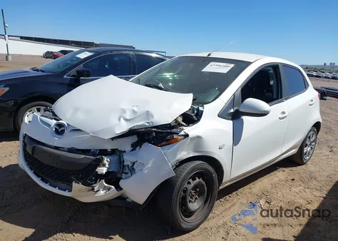 2014 Mazda Mazda2 Sport из США, поврежденный, VIN JM1DE1KZ0E0173268